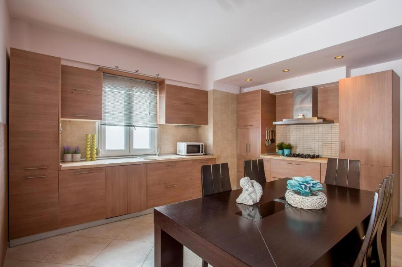 Sea La Vie Apartment Hanioti Buitenkant foto